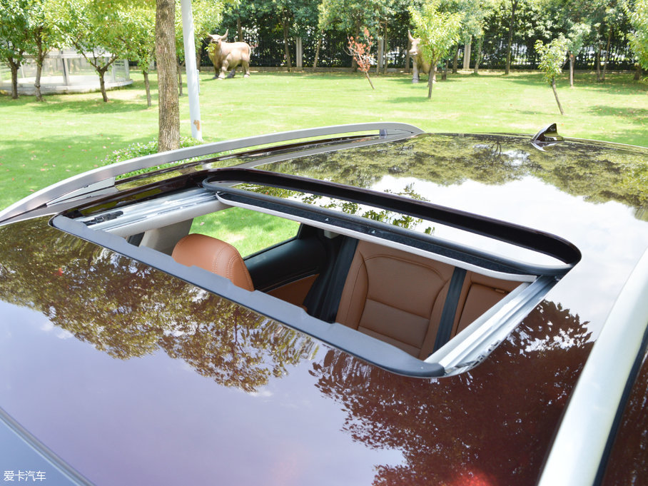 2017̩T600 Coupe 1.5T  ԄӺA