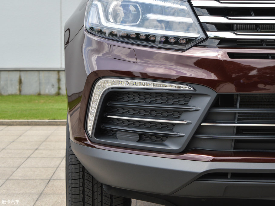 2017̩T600 Coupe 1.5T  ԄӺA