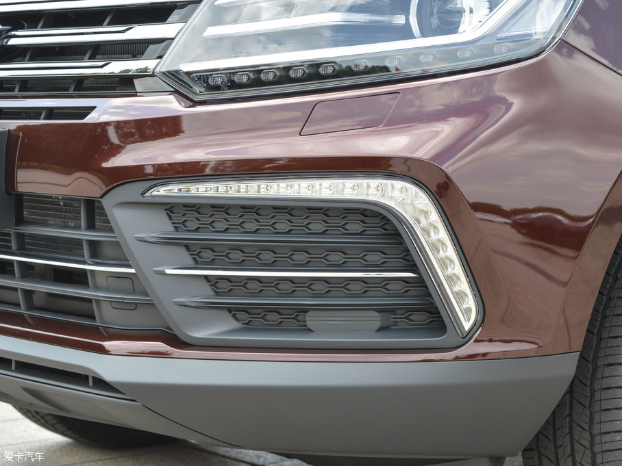 2017̩T600 Coupe 1.5T  ԄӺA