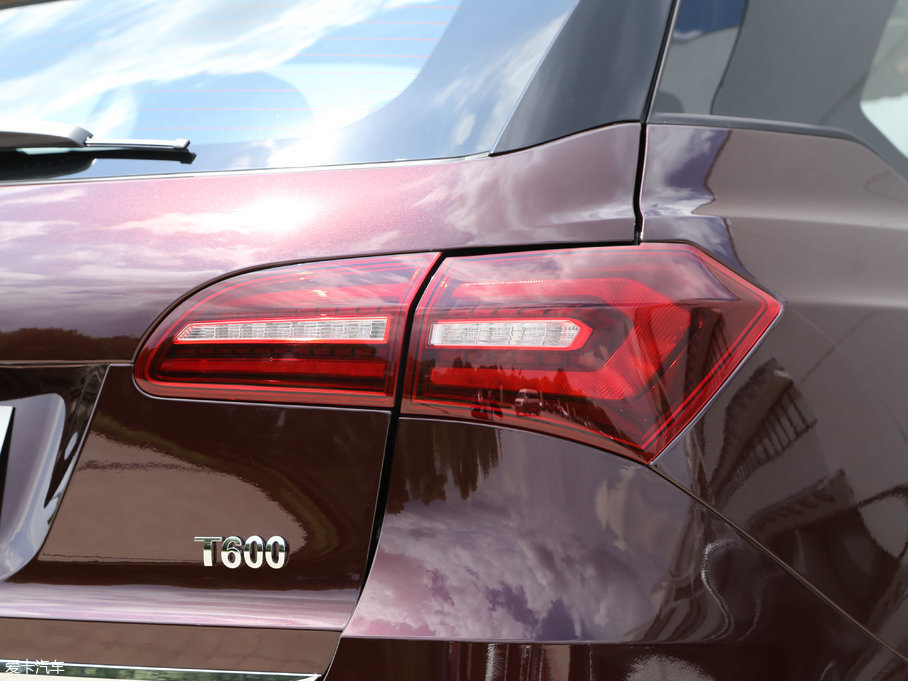 2017̩T600 Coupe 1.5T  ԄӺA