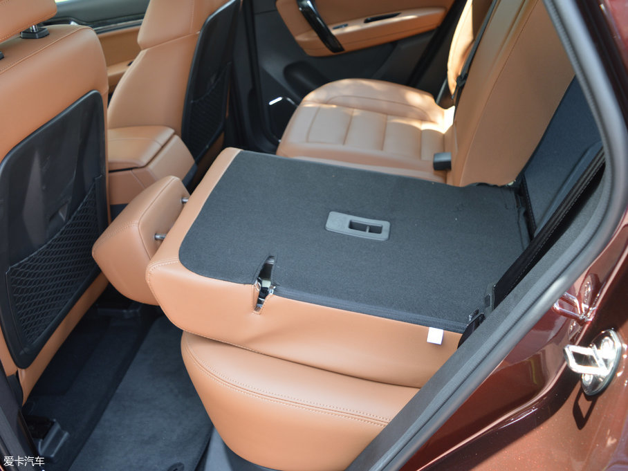 2017̩T600 Coupe 1.5T  ԄӺA