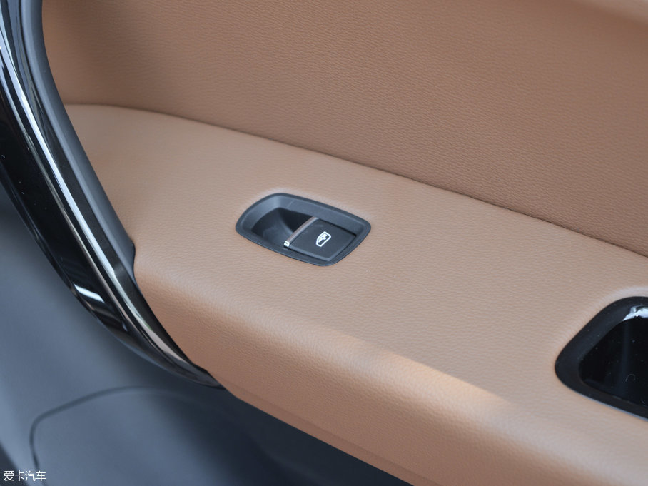 2017̩T600 Coupe 1.5T  Ԅ(dng)A