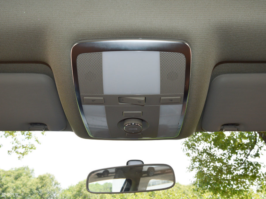 2017̩T600 Coupe 1.5T  ԄӺA