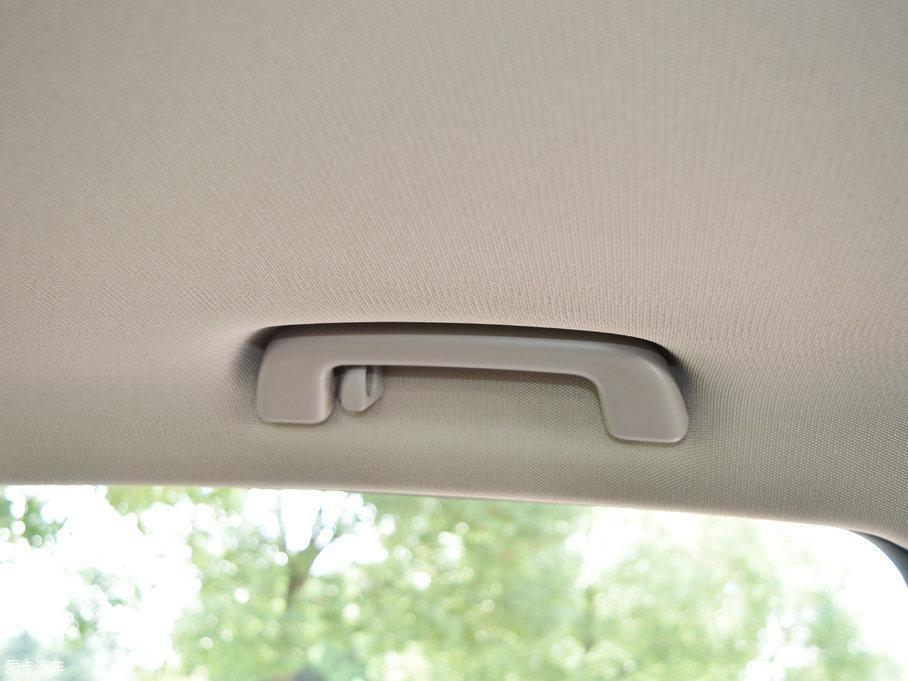 2017̩T600 Coupe 1.5T  ԄӺA