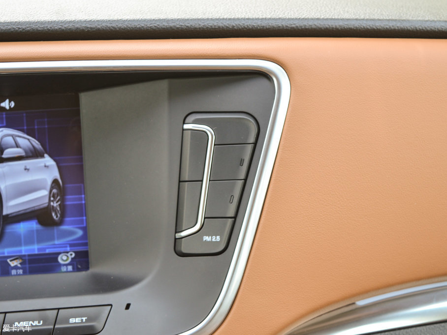 2017̩T600 Coupe 1.5T  ԄӺA