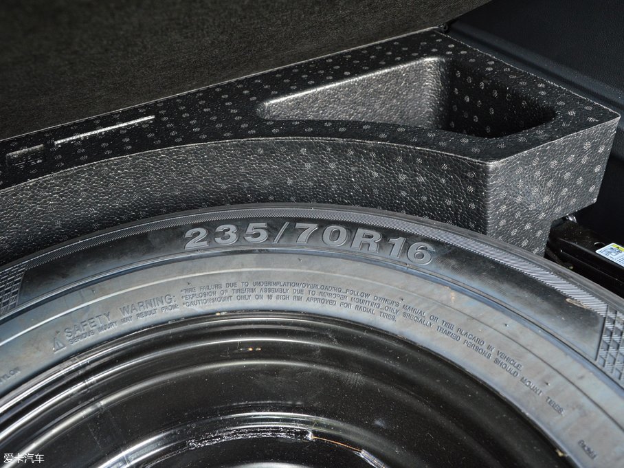 2017̩T600 Coupe 1.5T  ԄӺA