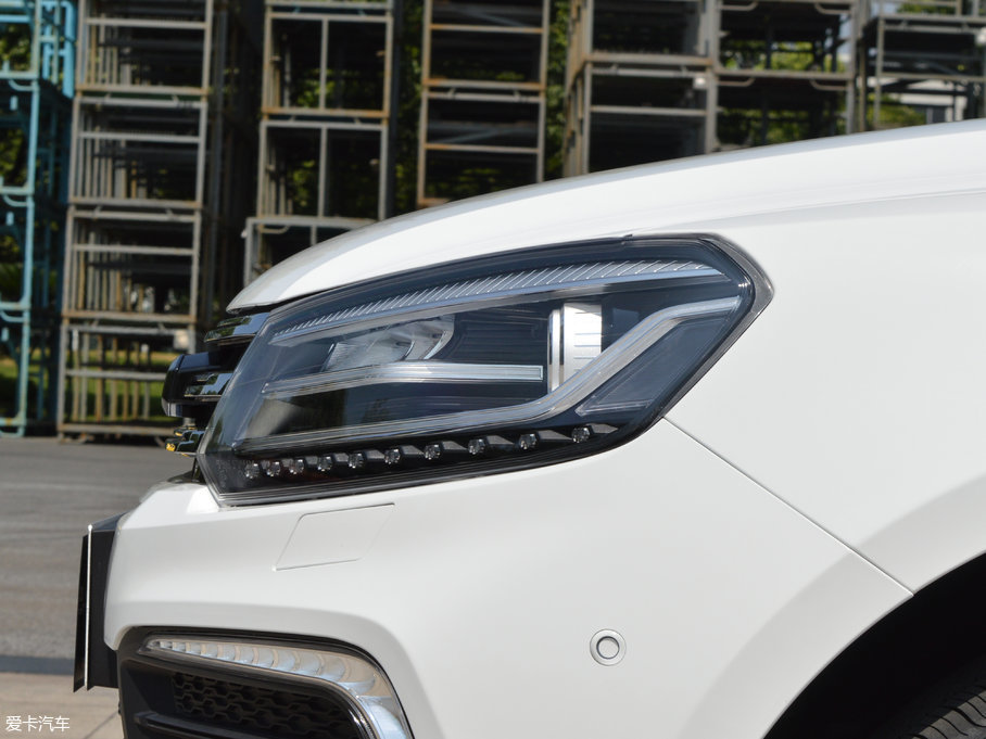 2017�̩T600 Coupe 1.8T  DCT��Ş��