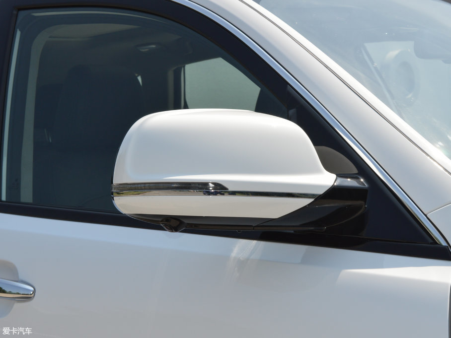 2017�̩T600 Coupe 1.8T  DCT��Ş��