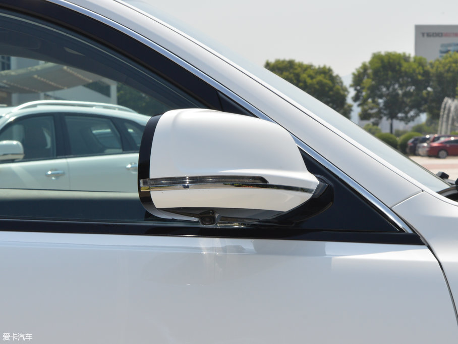 2017�̩T600 Coupe 1.8T  DCT��Ş��