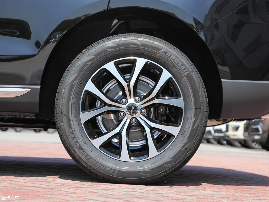 2017̩T600 Coupe 1.8T  DCTF