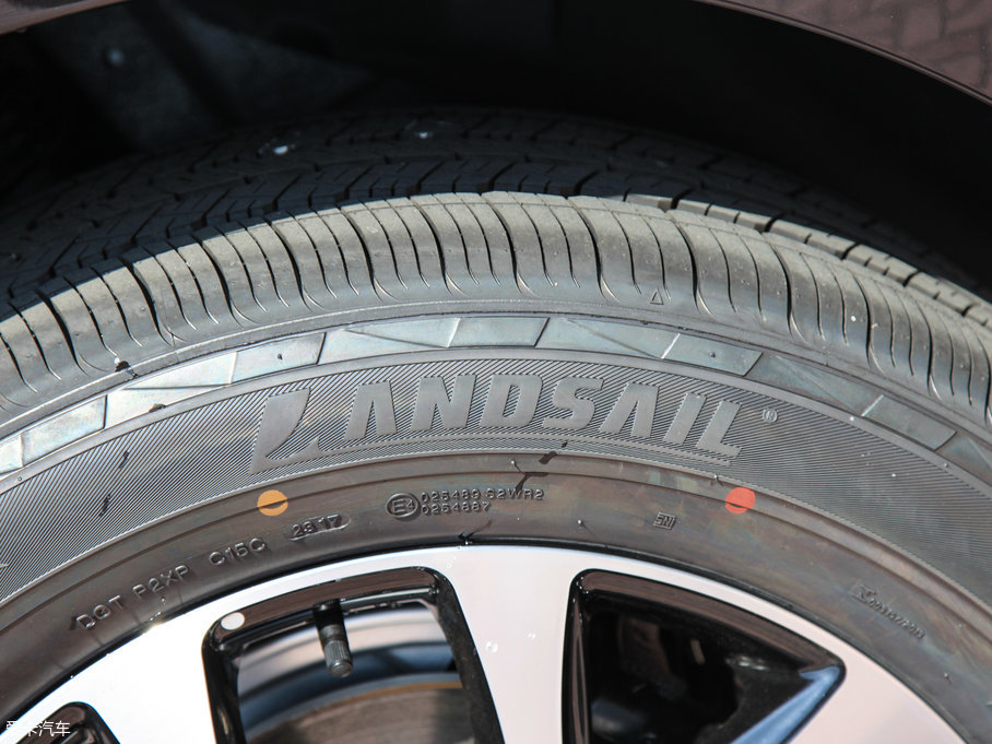 2017̩T600 Coupe 1.8T  DCTF