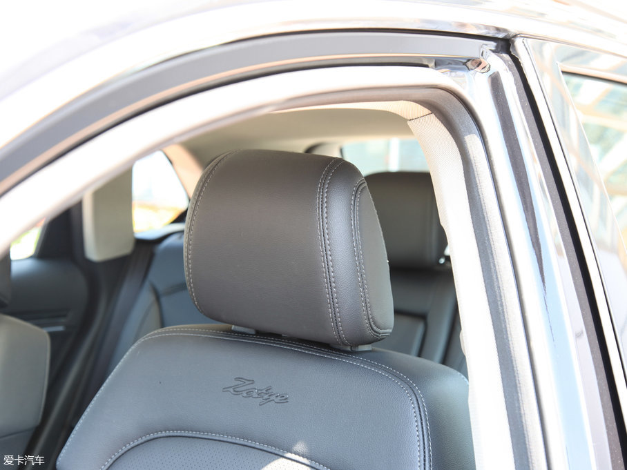 2017̩T600 Coupe 1.8T  DCTF