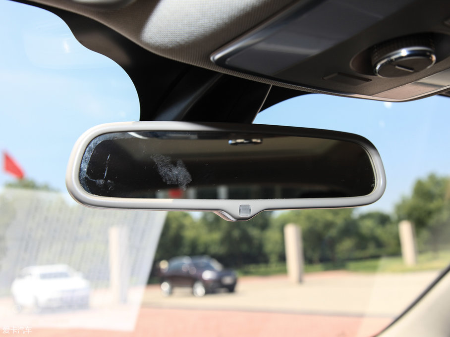 2017̩T600 Coupe 1.8T  DCTF