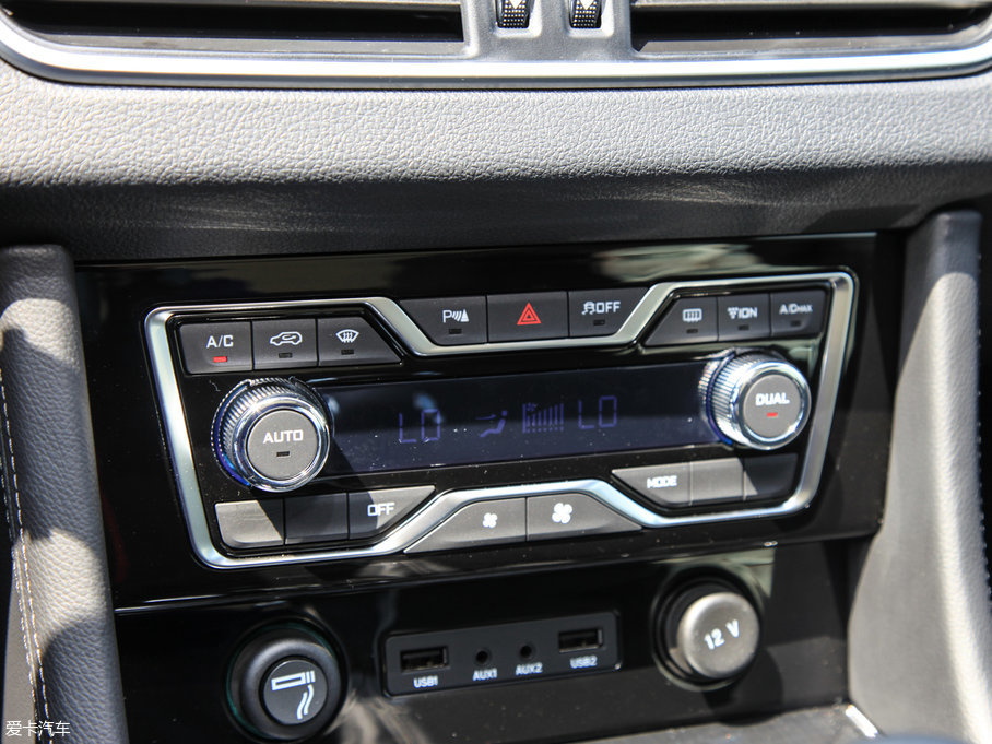 2017̩T600 Coupe 1.8T  DCTF