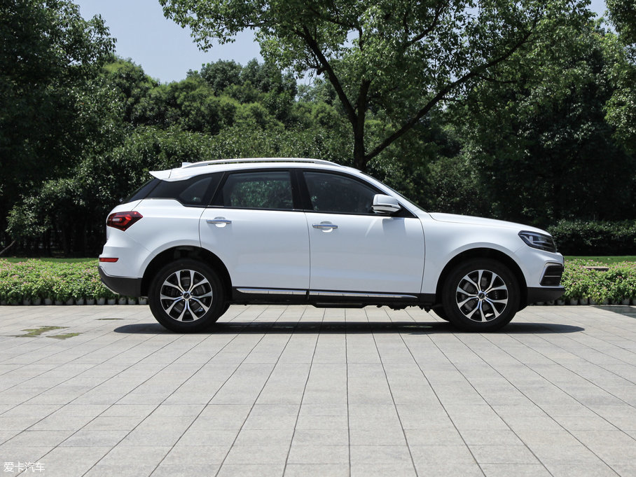 2017̩T600 Coupe 1.8T  DCT