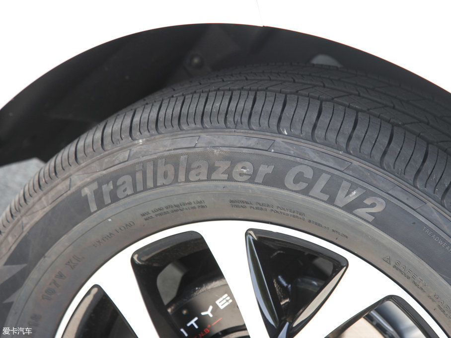 2017̩T600 Coupe 1.8T  DCT