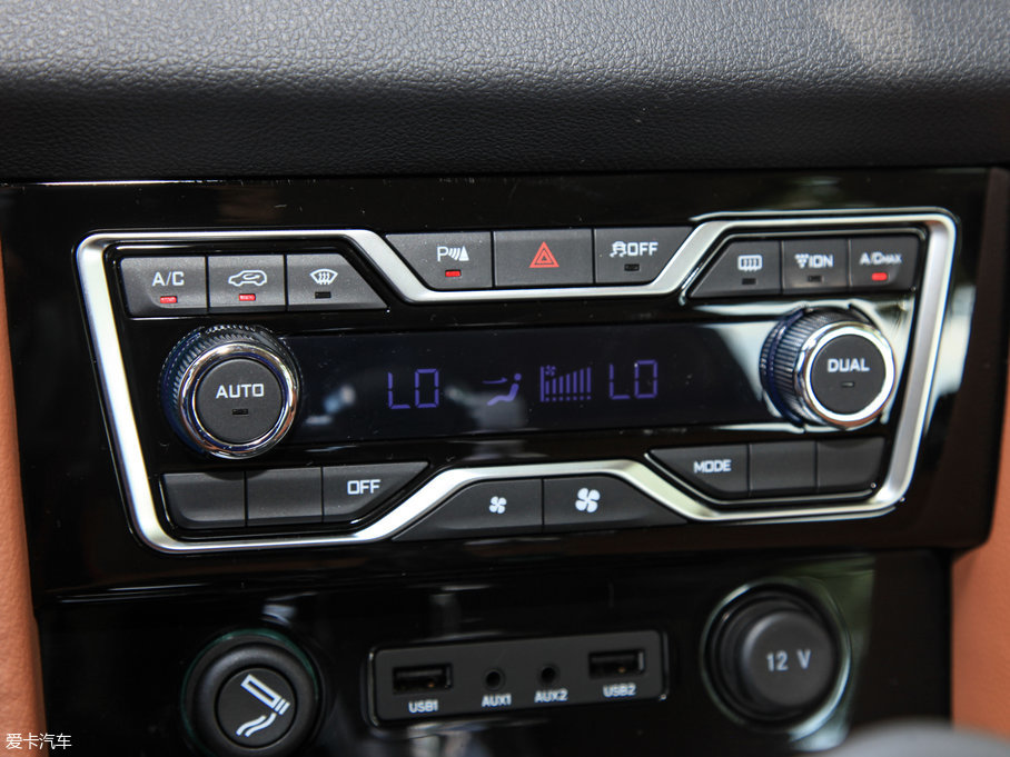 2017̩T600 Coupe 1.8T  DCT