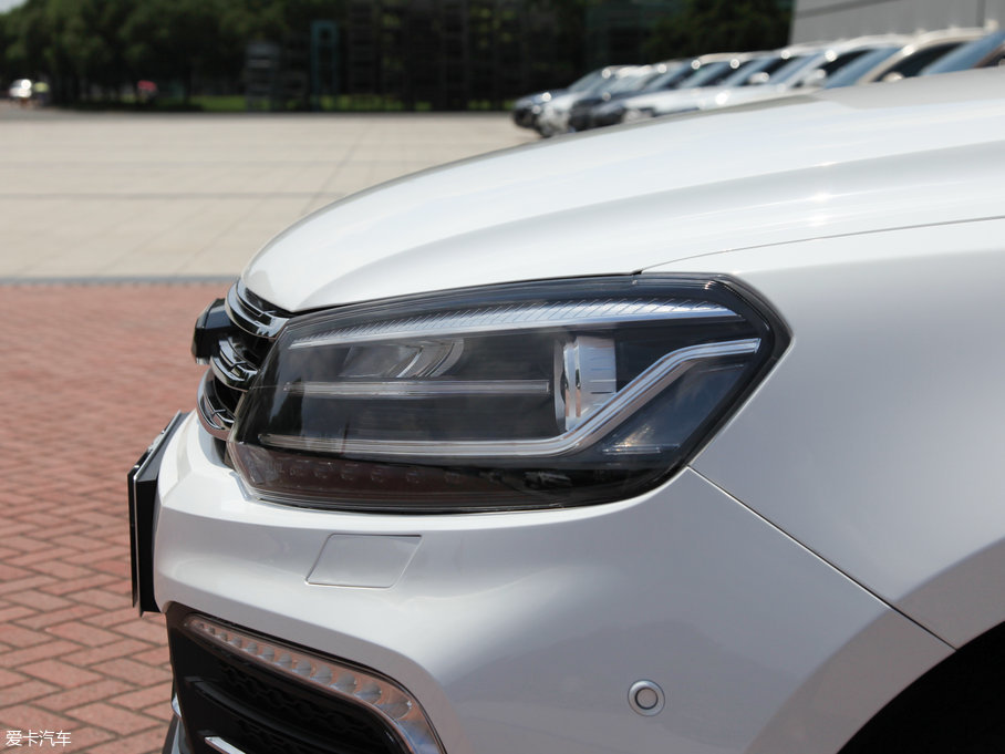 2017�̩T600 Coupe 1.5T  �Ԅ�(d��ng)��Ş��