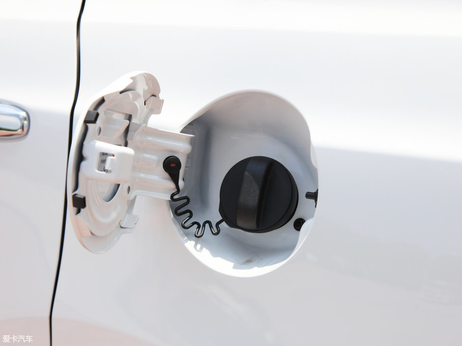 2017�̩T600 Coupe 1.5T  �Ԅ���Ş��