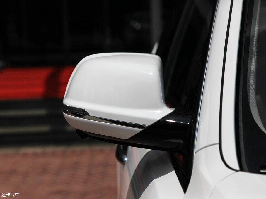 2017�̩T600 Coupe 1.5T  �Ԅ���Ş��