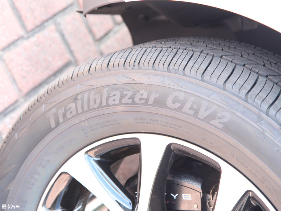 2017�̩T600 Coupe 1.5T  �Ԅ�(d��ng)��Ş��