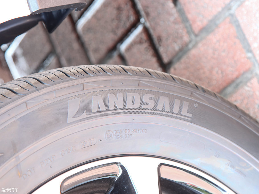 2017�̩T600 Coupe 1.5T  �Ԅ���Ş��