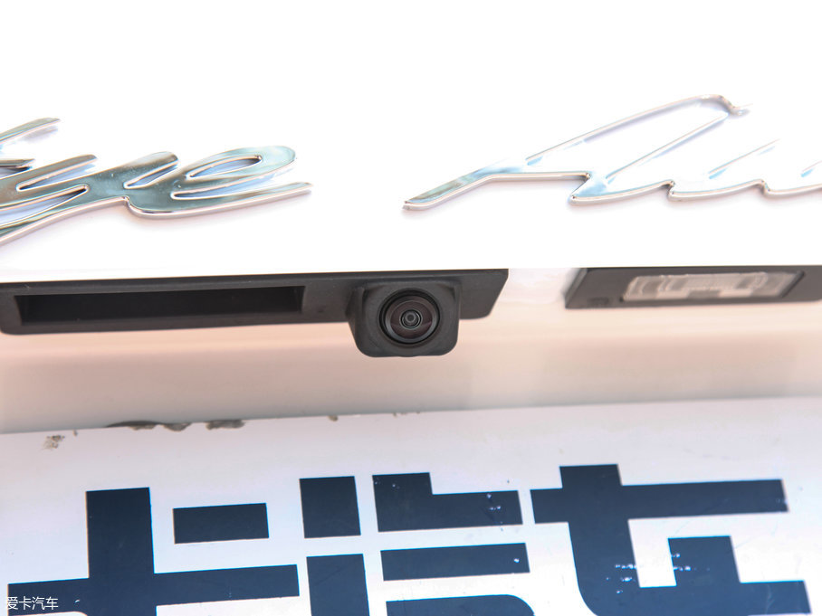 2017�̩T600 Coupe 1.5T  �Ԅ���Ş��