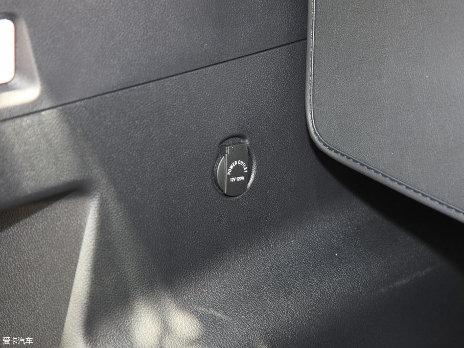 2017�̩T600 Coupe 1.5T  �Ԅ���Ş��