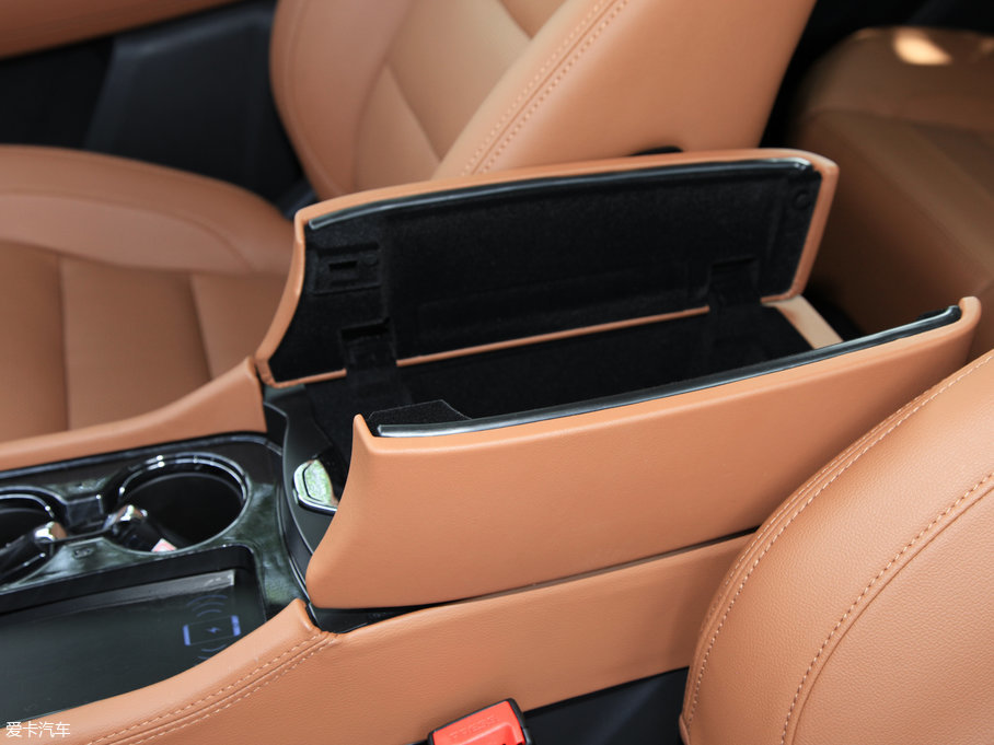 2017�̩T600 Coupe 1.5T  �Ԅ���Ş��