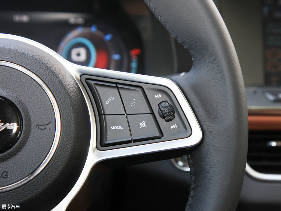 2017�̩T600 Coupe 1.5T  �Ԅ���Ş��