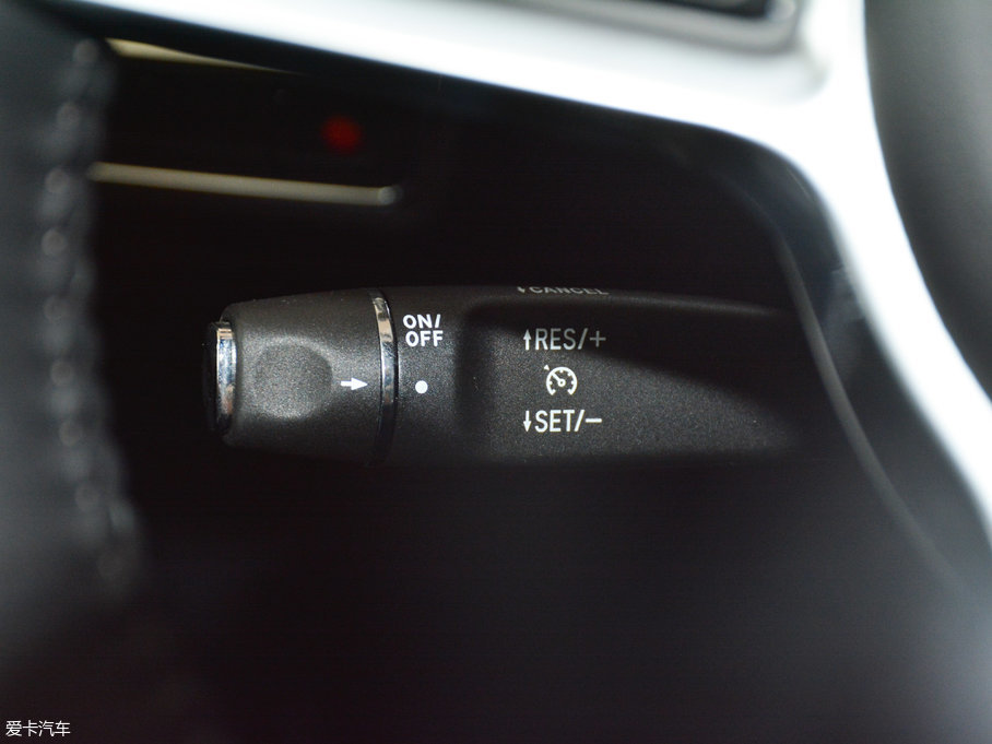 2017̩T600 Coupe 1.8T  DCTF