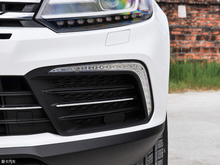 2017̩T600 Coupe 1.5T  քӺA