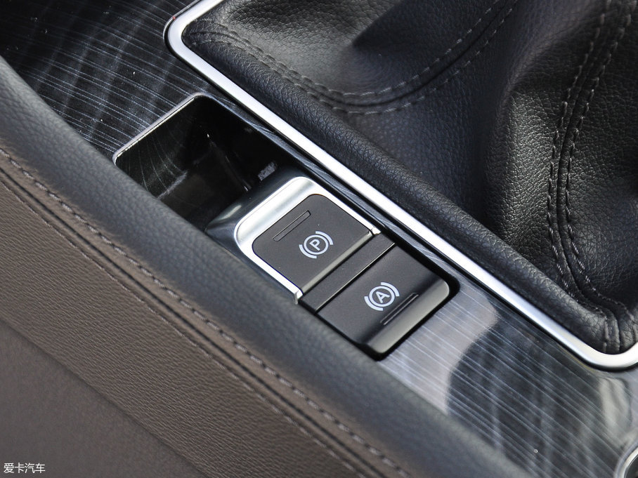 2017̩T600 Coupe 1.5T  քӺA