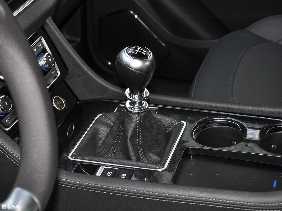 2017̩T600 Coupe 1.5T  քӺA