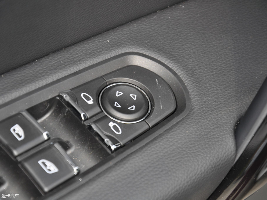 2017̩T600 Coupe 1.5T  քӺA