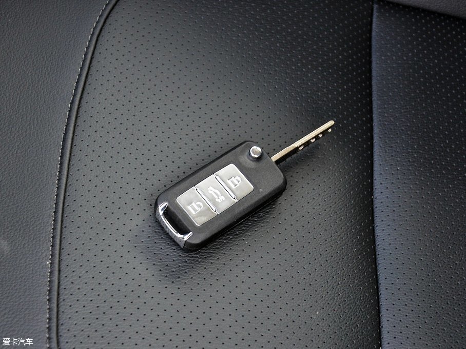 2017̩T600 Coupe 1.5T  քӺA