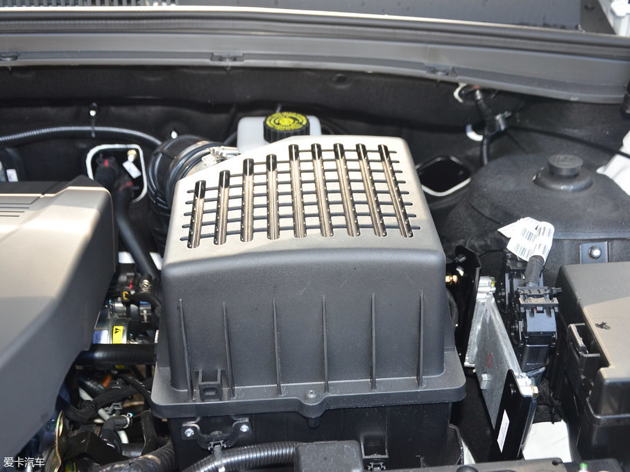 2017̩T600 Coupe 1.5T  ԄӺA