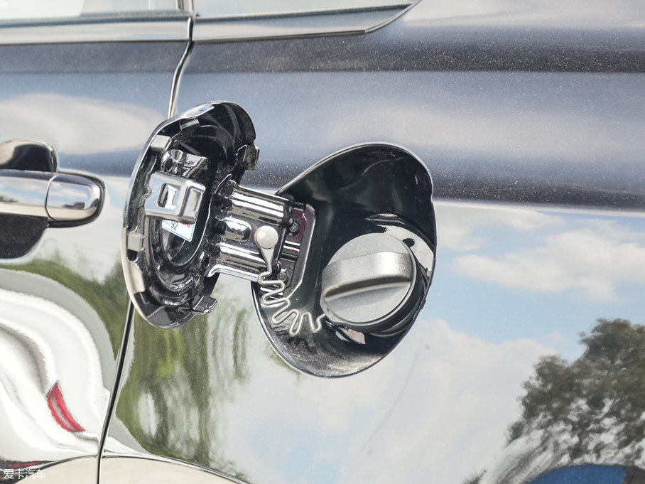 2017�̩T600 Coupe 1.5T  �Ԅ�(d��ng)���A��