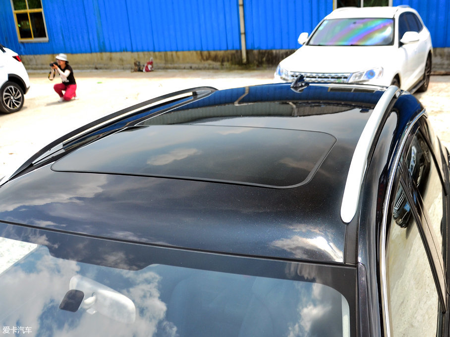 2017�̩T600 Coupe 1.5T  �ԄӺ��A��