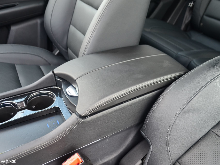 2017̩T600 Coupe 1.5T  Ԅ(dng)A