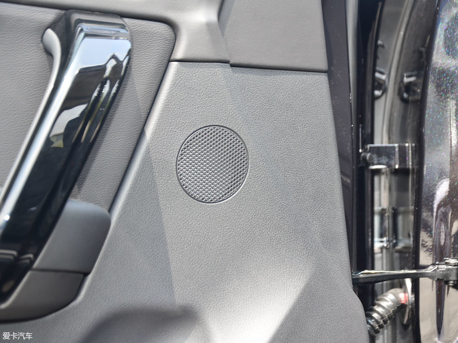 2017̩T600 Coupe 1.5T  ԄӺA