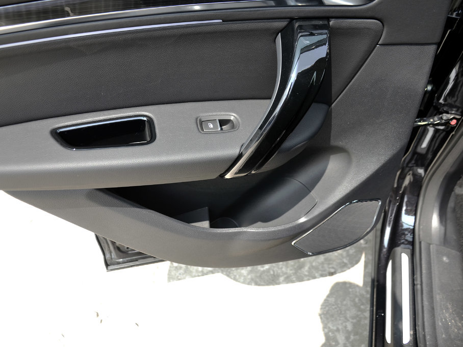 2017̩T600 Coupe 1.5T  ԄӺA