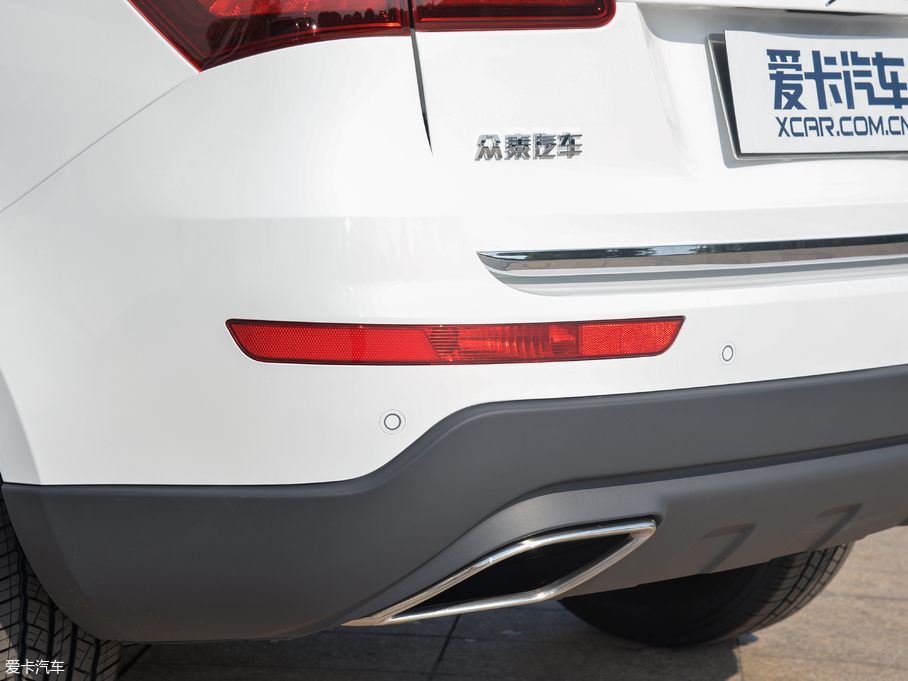 2017�̩T600 Coupe 1.8T  DCT���A��