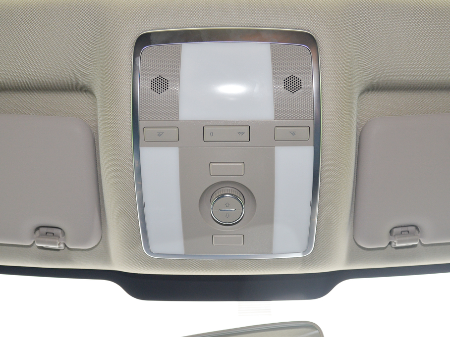 2017̩T600 Coupe 1.8T  DCTA