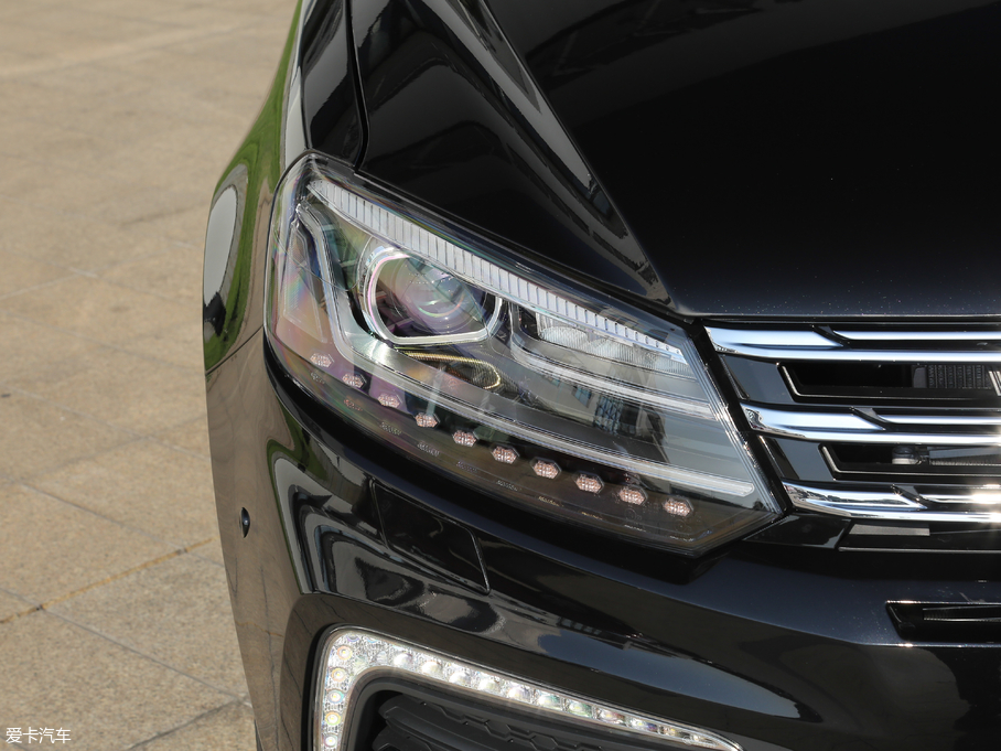 2017̩T600 Coupe 1.8T  DCTW