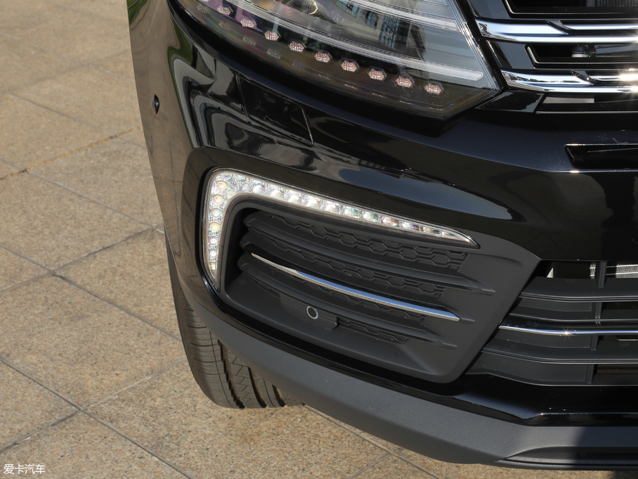 2017̩T600 Coupe 1.8T  DCTW