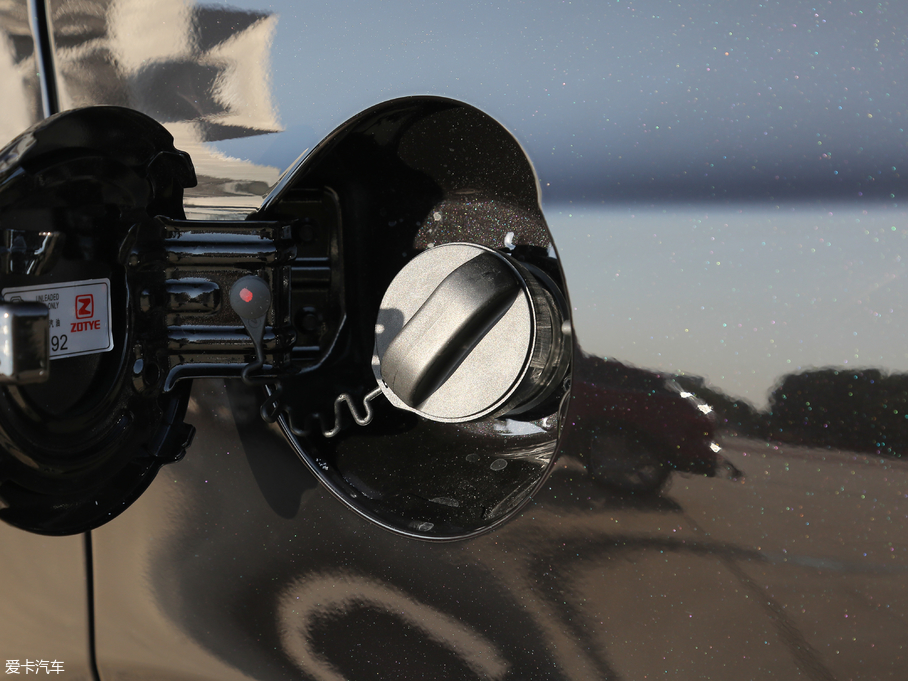 2017̩T600 Coupe 1.8T  DCT(lin)W(wng)