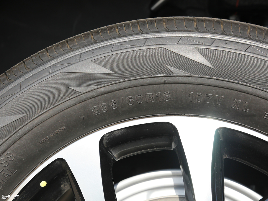 2017̩T600 Coupe 1.8T  DCT(lin)W(wng)