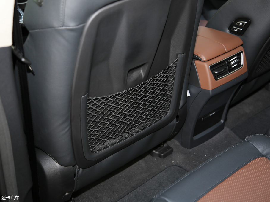 2017̩T600 Coupe 1.8T  DCT(lin)W(wng)