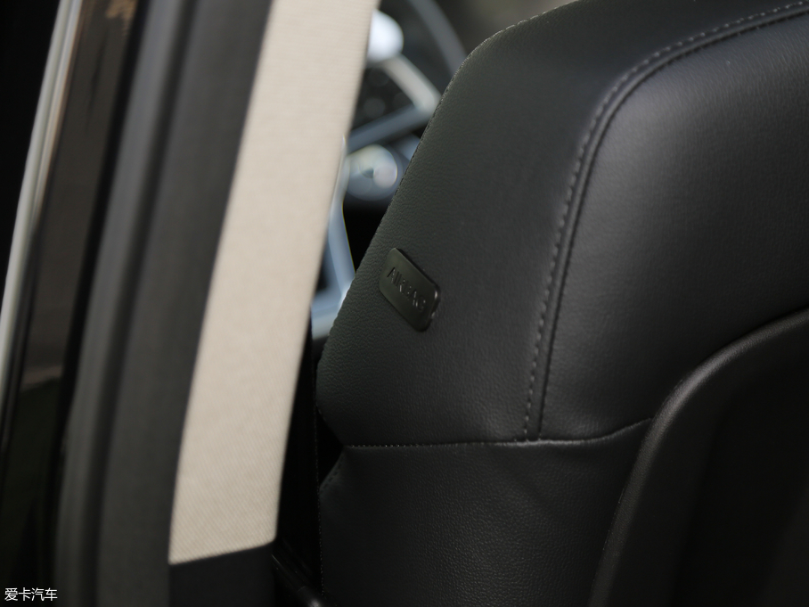 2017̩T600 Coupe 1.8T  DCTW